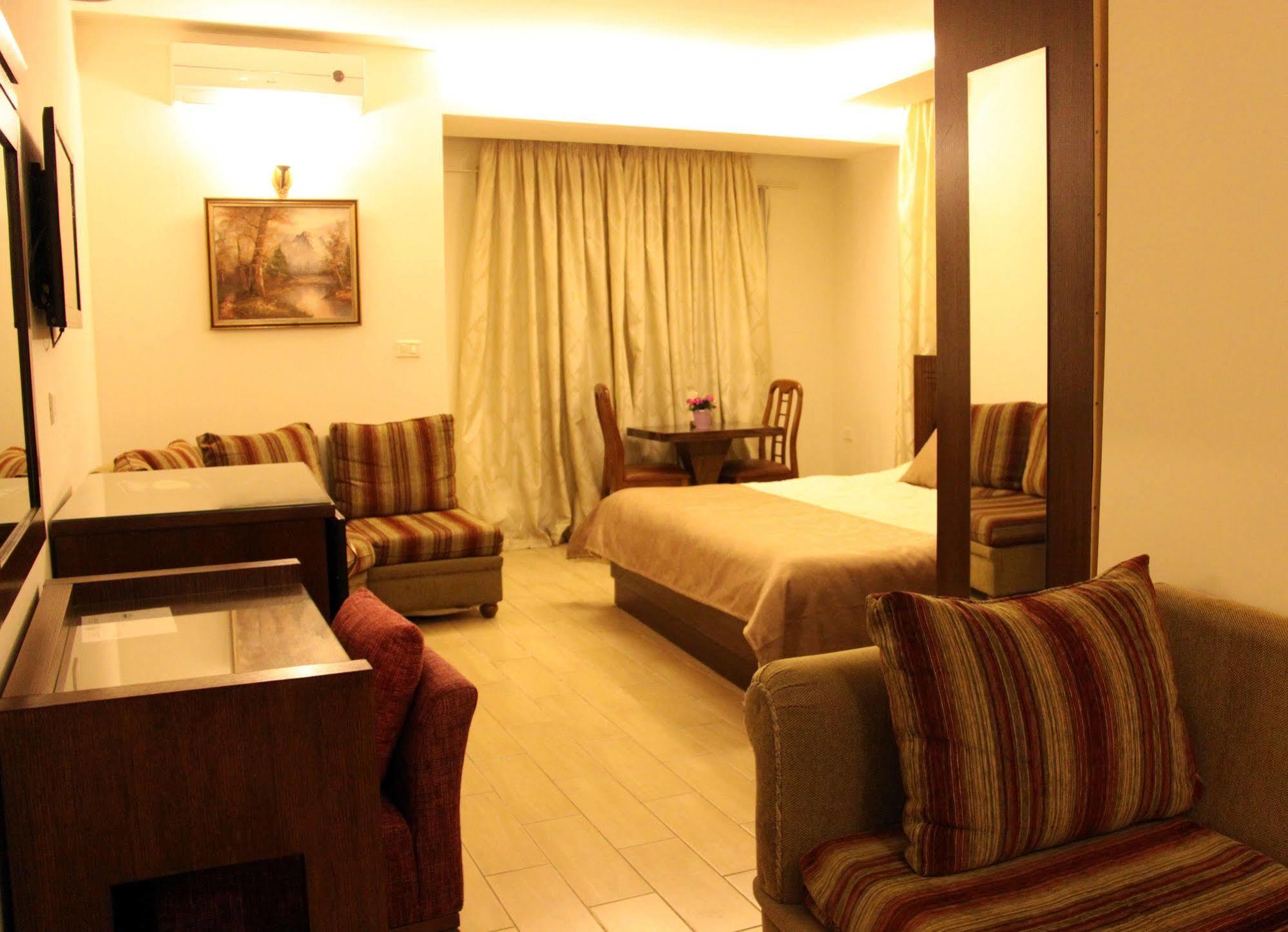 Lamedina Hotel & Resort Джуния Экстерьер фото